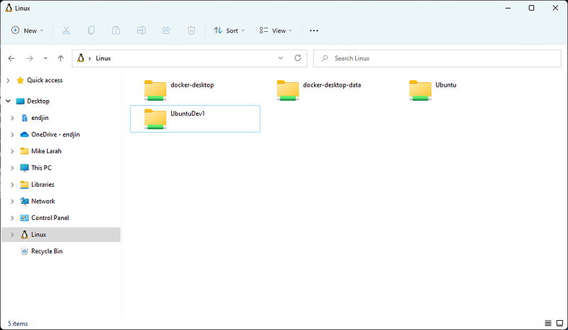 Navigating the Linux filesystem in Windows 11 File Explorer