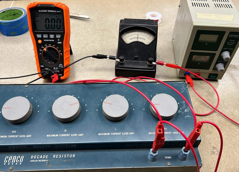 Setup for measuring galvanometer current